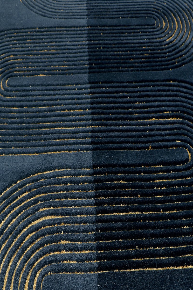 Hand Tufted Wool and Viscose Navy Blue Area Rug