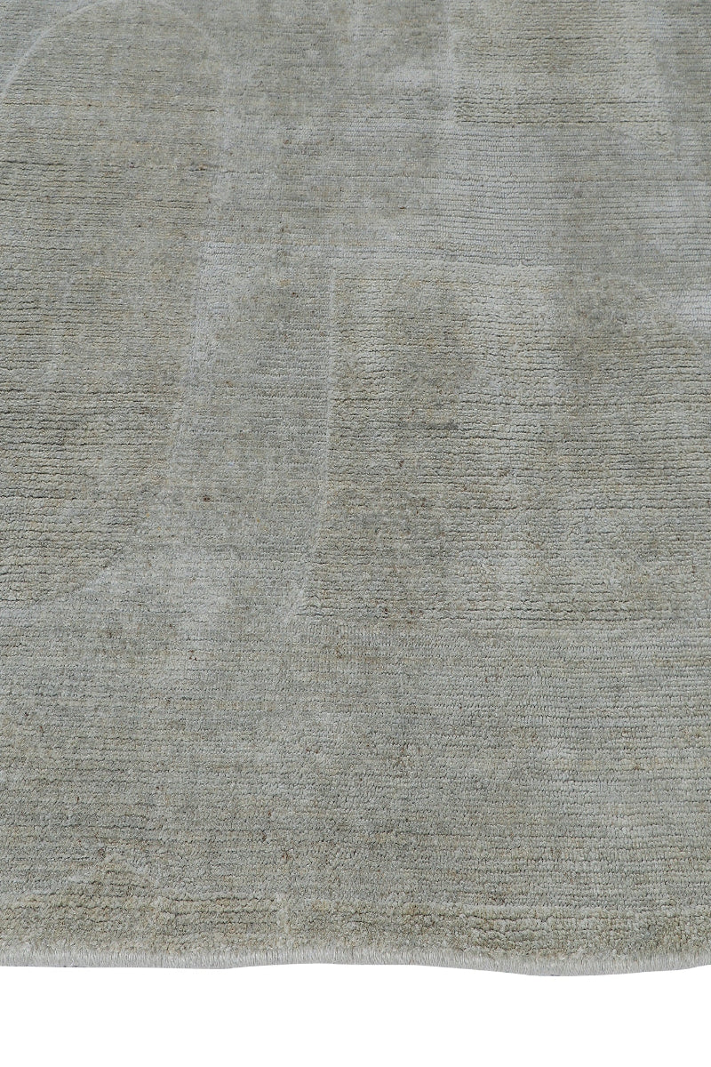 Handloom Wool Light Grey Area Rug