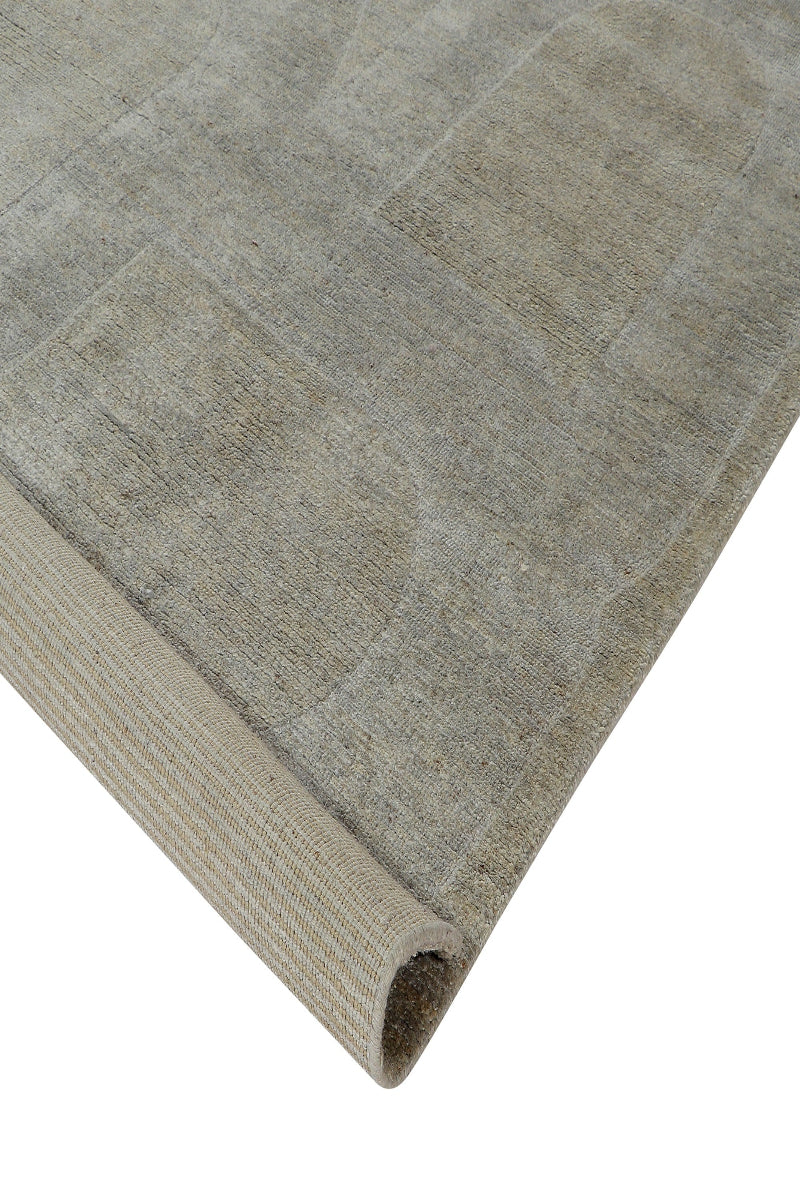 Handloom Wool Light Grey Area Rug