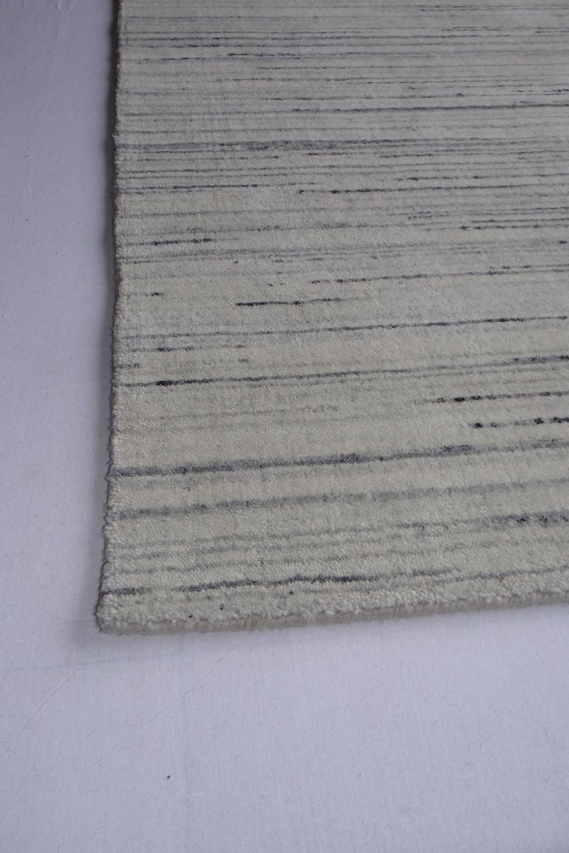 Handloom Wool Grey Rug