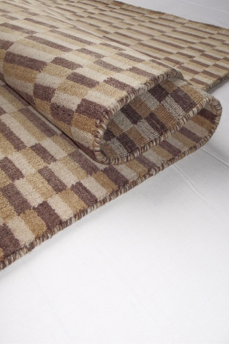 Handloom Brown Wool Area Rug