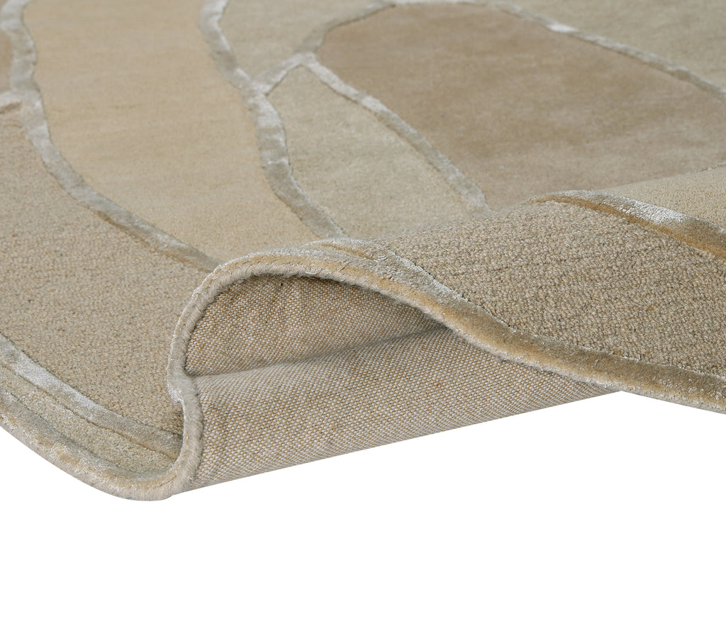 Hand Tufted Wool and Viscose Area Rug