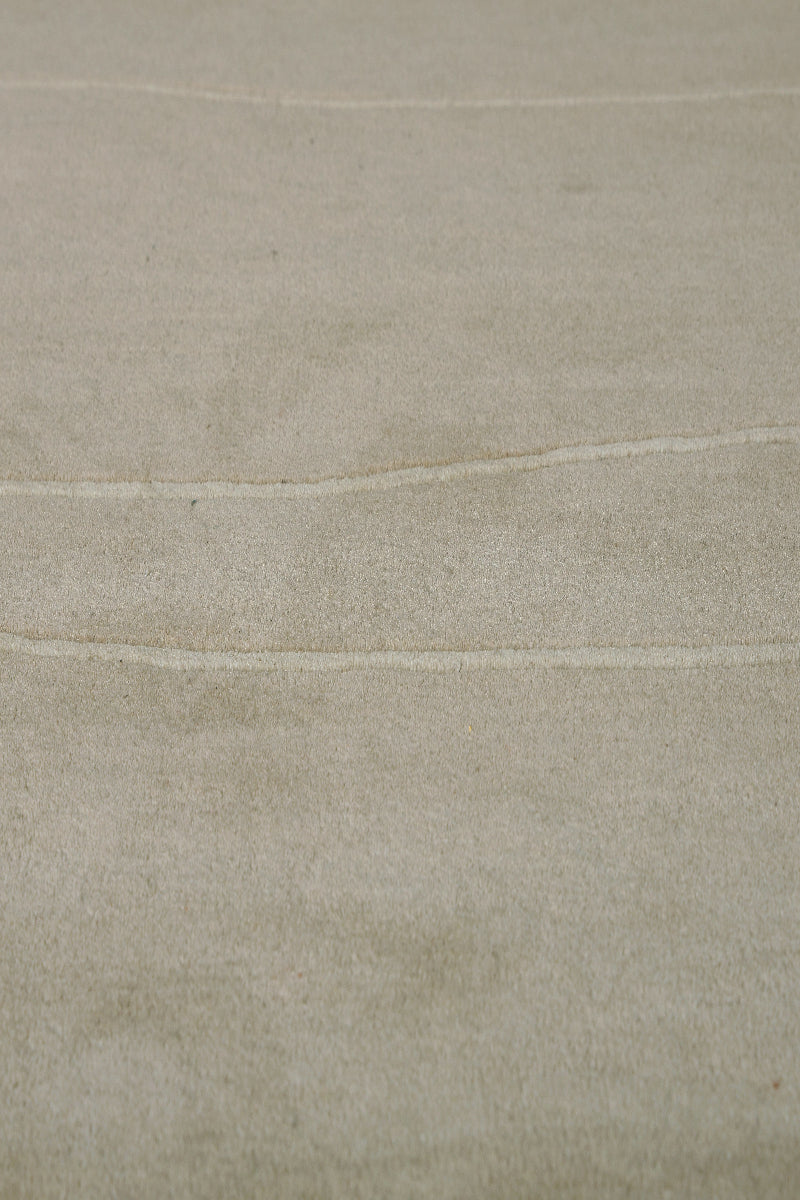 Hand Tufted Wool Beige Area Rug