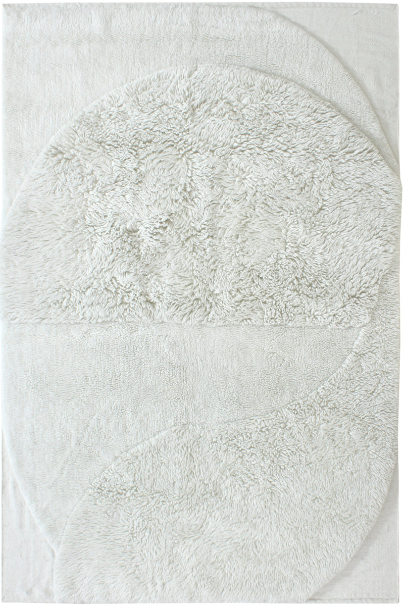 Tuft with Needle  White Shaggy Wool Rug