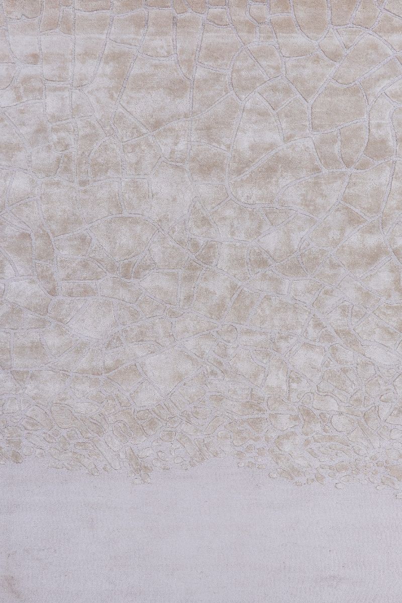 Hand Tufted Wool and Viscose Golden Area Rug