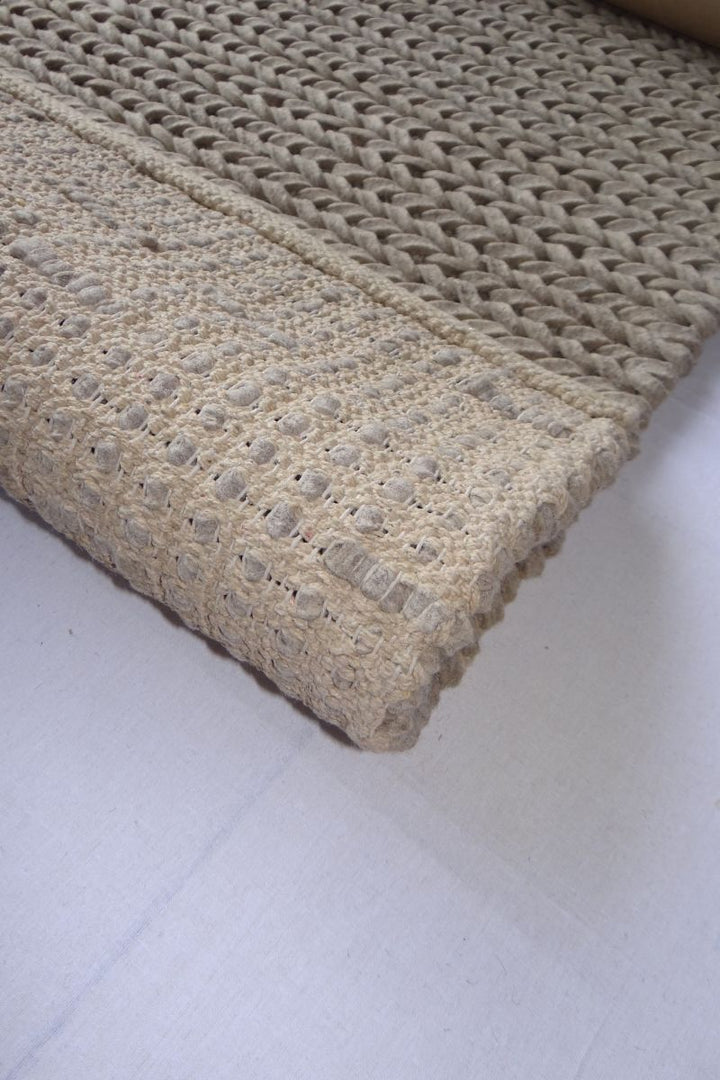 Pitloom Felt Wool Light brown Area Rug