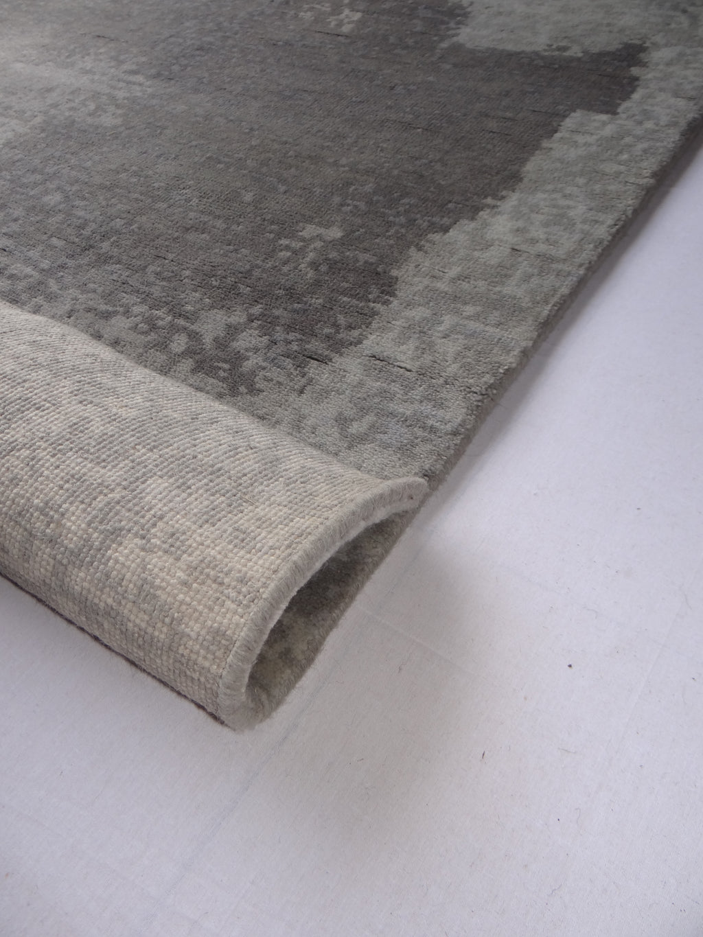 Hand Knotted Wool Area Rug