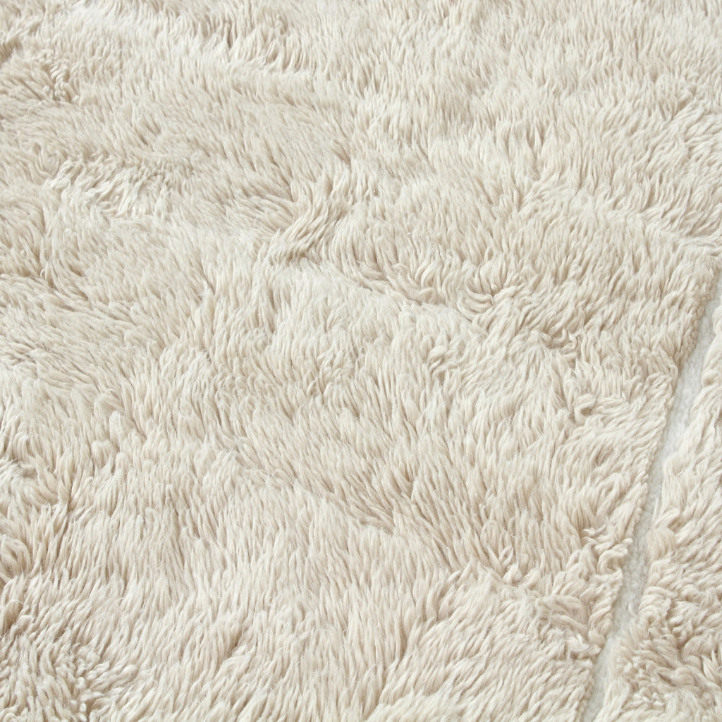 Tuft with Needle Natural Shaggy Wool Rug
