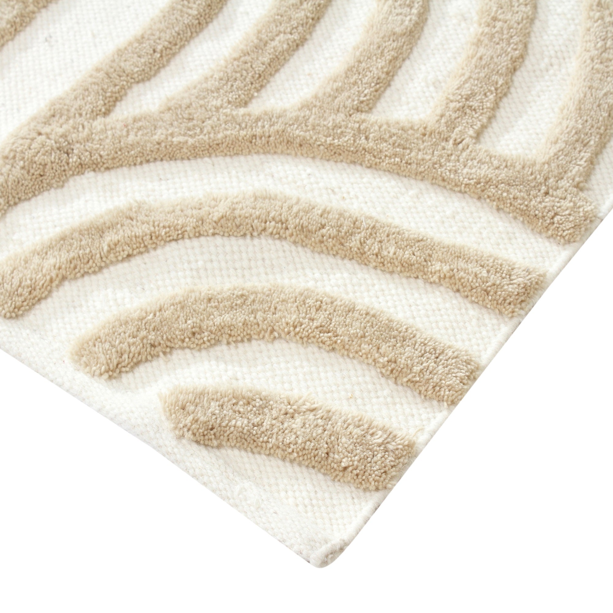 Tuft with Needle  Natural Wool