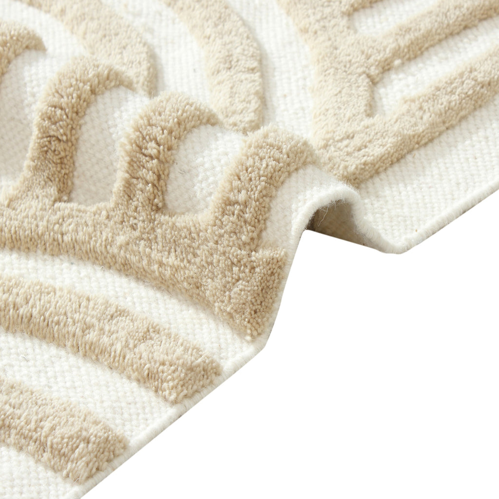 Tuft with Needle  Natural Wool