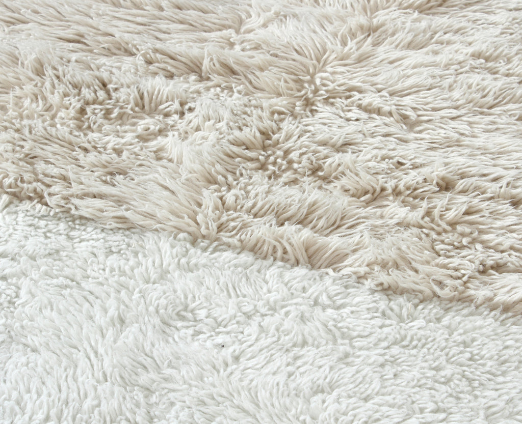 Tuft with Needle  Natural Wool Shaggy Rug