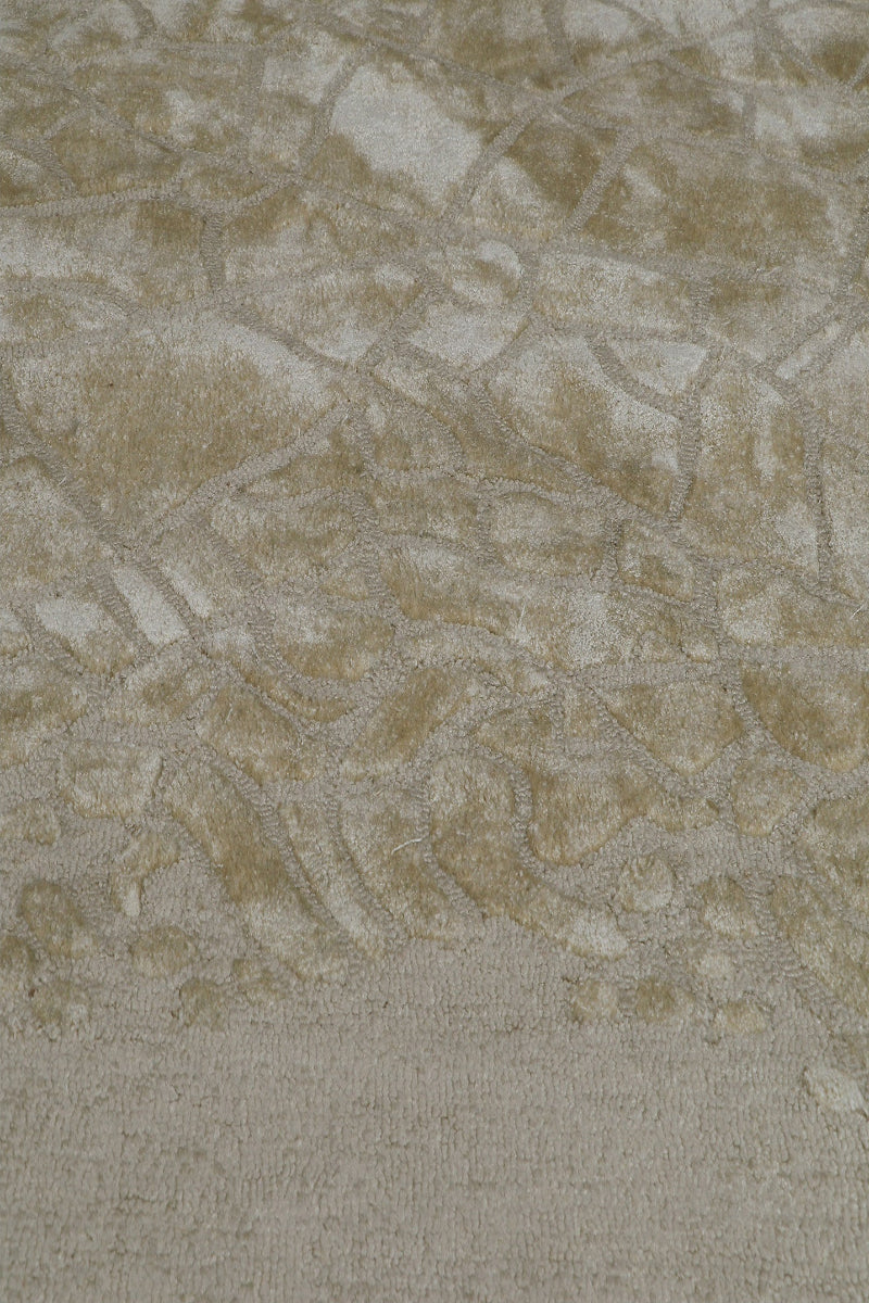 Hand Tufted Wool and Viscose Golden Area Rug