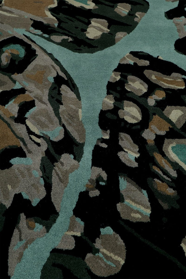 Hand Tufted Butterfly design Wool Area Rug