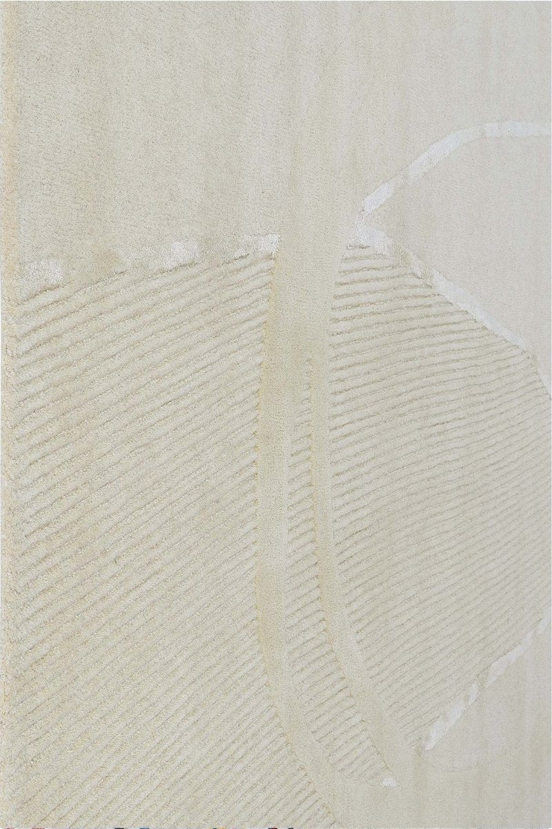 Hand Tufted Indian Wool and Viscose Off White Area Rug
