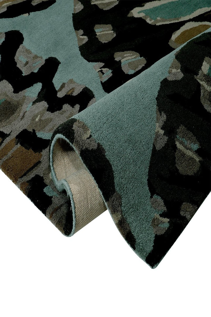 Hand Tufted Butterfly design Wool Area Rug