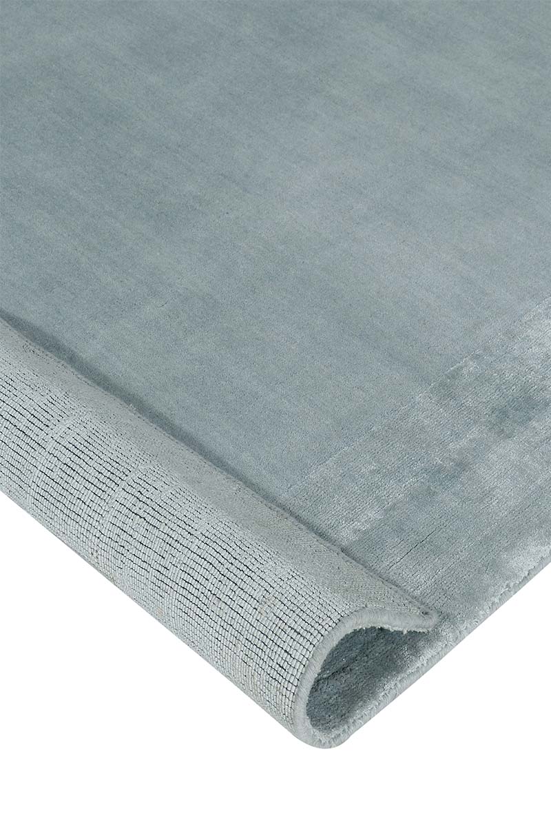 Handloom Wool and Viscose Grey Thick Border Area Rug