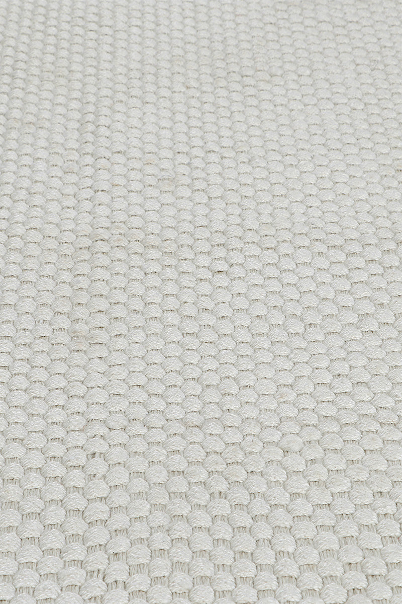 Carpe Natura Pitloom PET White Flatweave Outdoor Area Rug