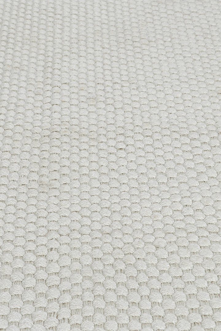 Carpe Natura Pitloom PET White Flatweave Outdoor Area Rug