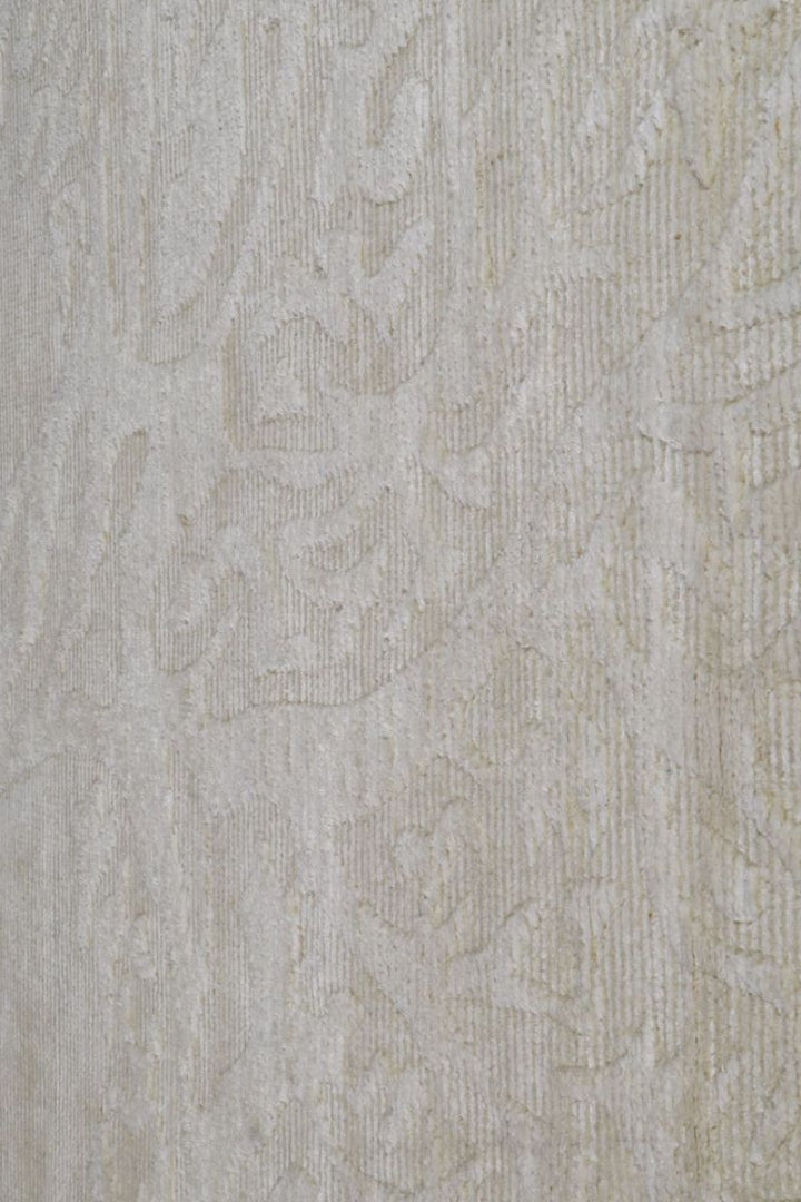 Handloom Wool and Viscose Round White Area Rug